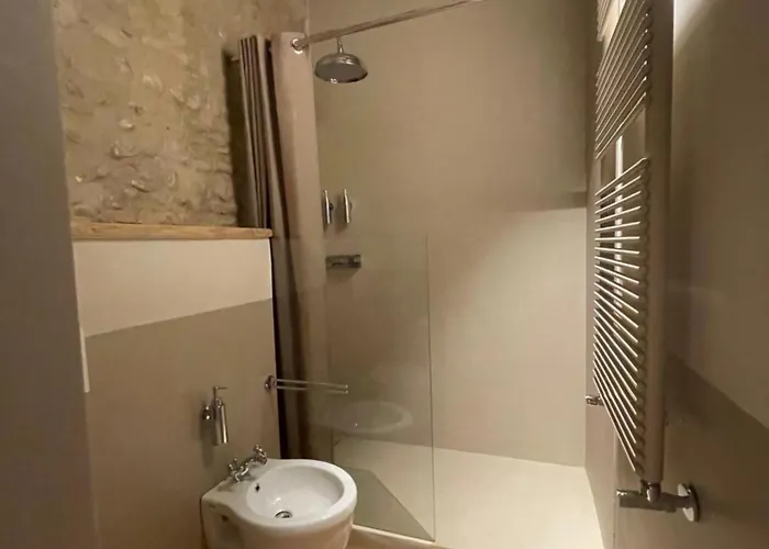 לינה וארוחת בוקר Verdeolivo 4*