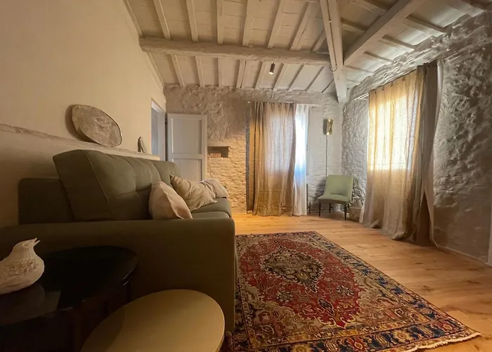 Verdeolivo לינה וארוחת בוקר 4*